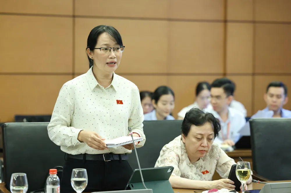 diệu thúy.jpeg