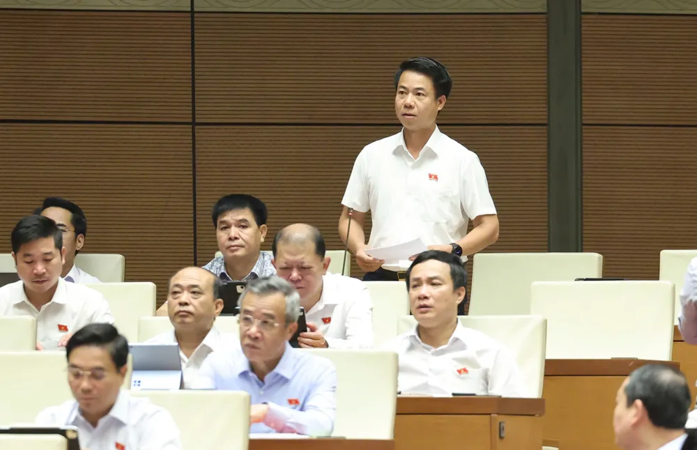 Hoàng Quốc Khánh Lai châu.jpg