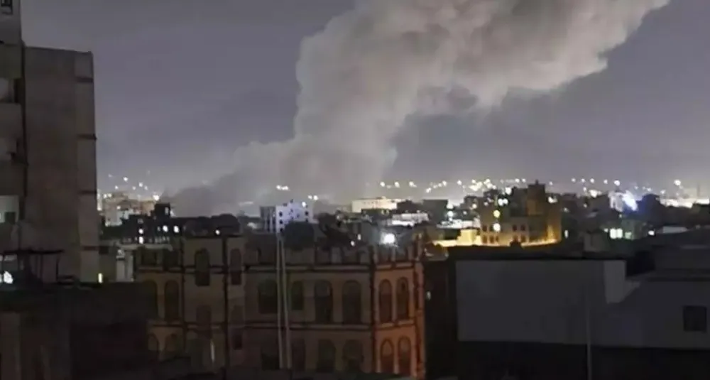 Houthi trả đũa Israel bằng tên lửa