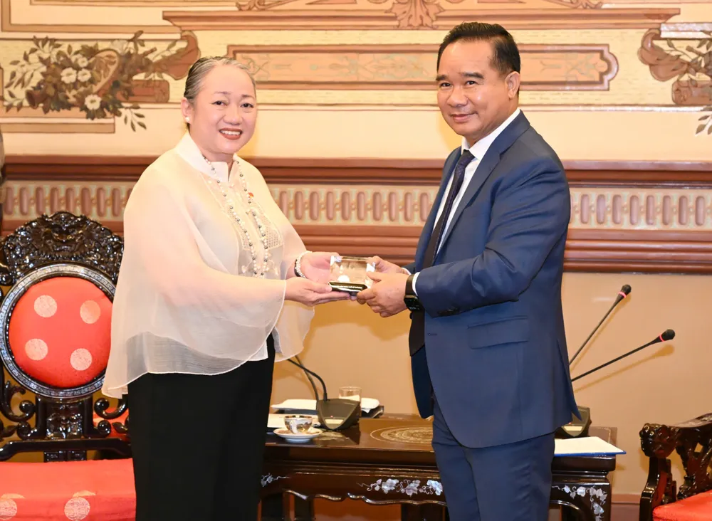 P1.jpg