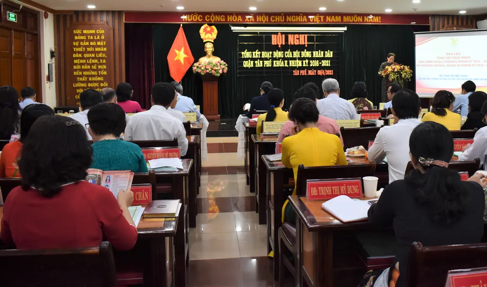 Quận Tân Phú tiếp tục giải quyết kịp thời các kiến nghị của cử tri ảnh 1