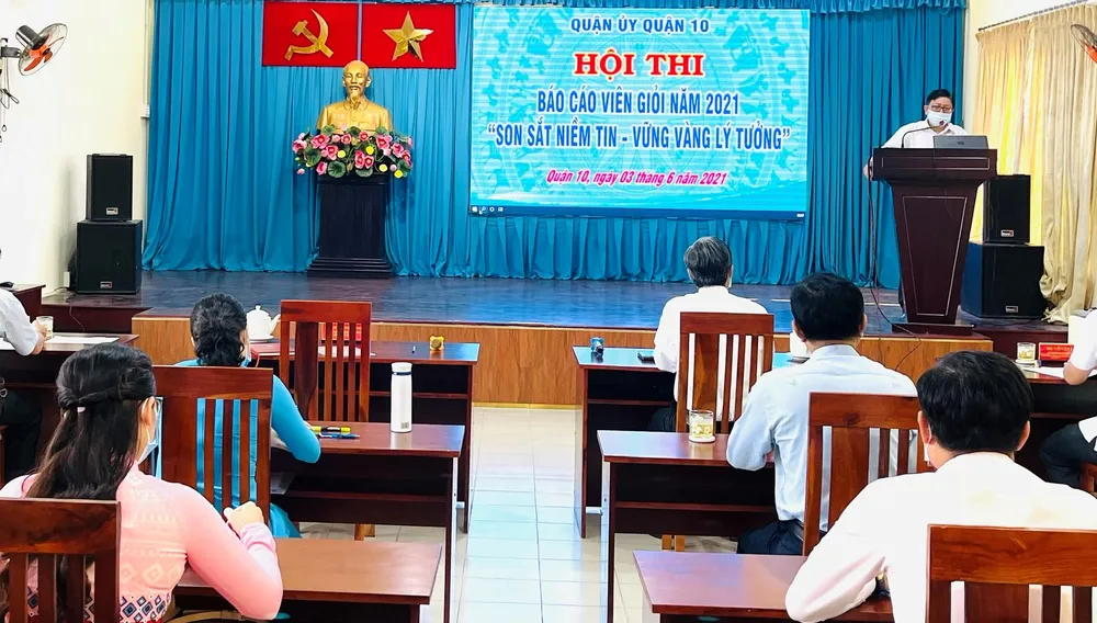 Quang cảnh khai mạc hội thi