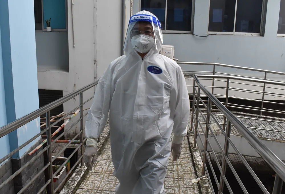 Tập trung chăm sóc, cứu chữa cho bệnh nhân mắc Covid-19 nặng ảnh 6