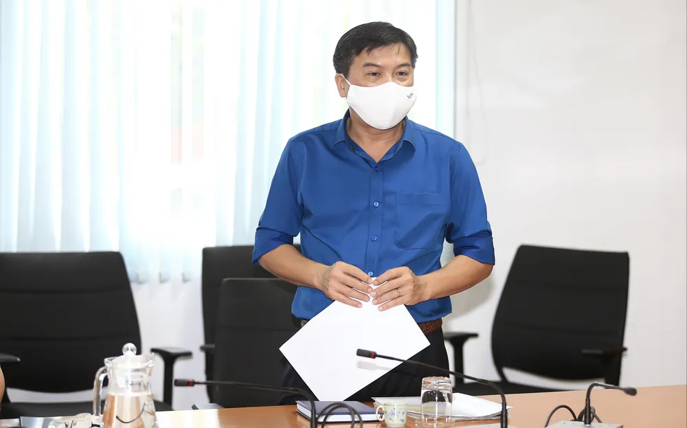  Trưởng Ban Tuyên giáo Thành ủy TPHCM thăm phóng viên, người lao động tại các báo, đài mắc Covid-19 ảnh 3