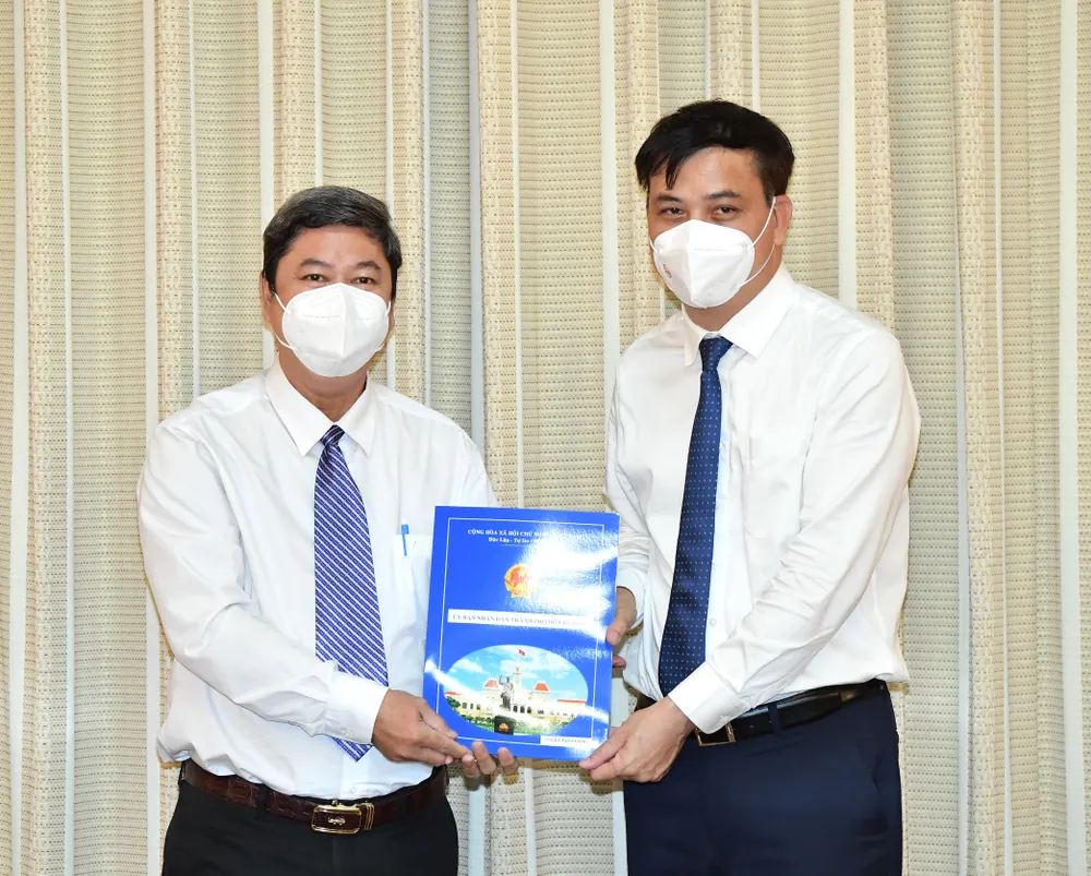 Ông Lê Tấn Cường nhận công tác tại Công ty TNHH MTV Phát triển Công nghiệp Tân Thuận ảnh 1