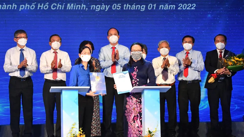 TPHCM tuyên dương 396 học sinh, sinh viên tiêu biểu ảnh 3