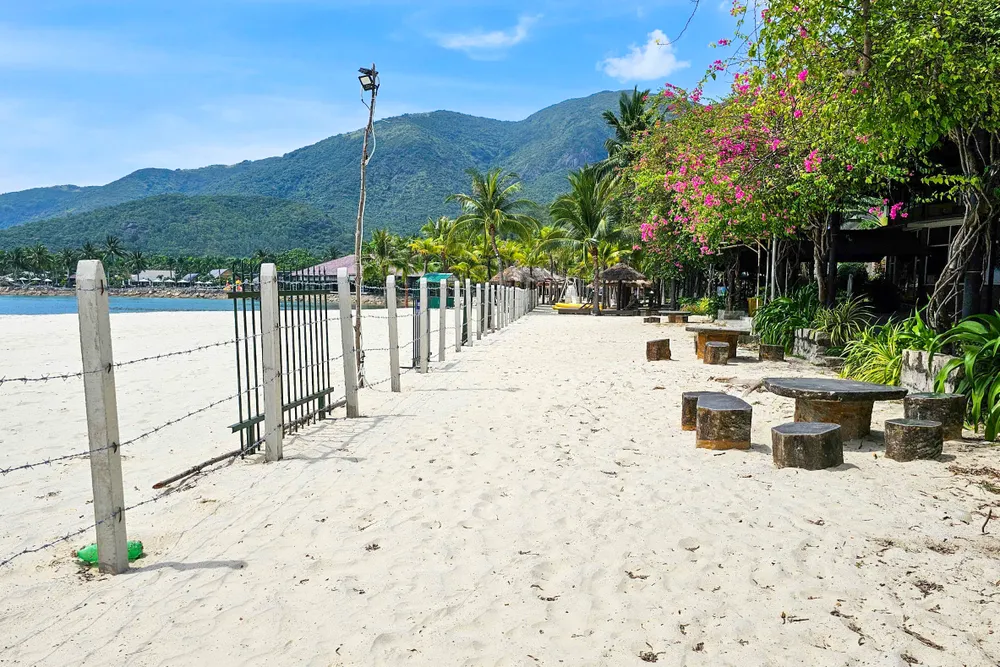Doanh nghiệp rào bãi biển Nha Trang