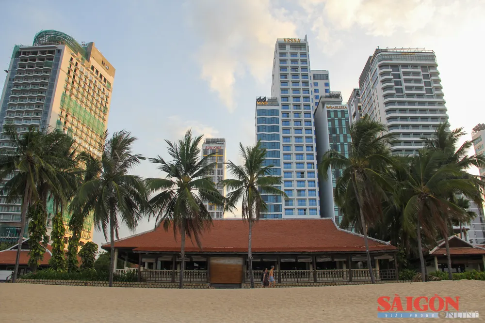 Ana Mandara Nha Trang, bãi biển Nha Trang, Khánh Hòa,