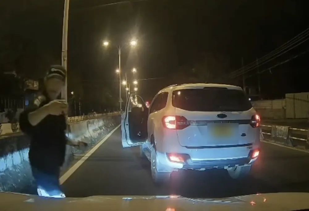 Ảnh màn hình 2025-12-12 lúc 16.14.04.png