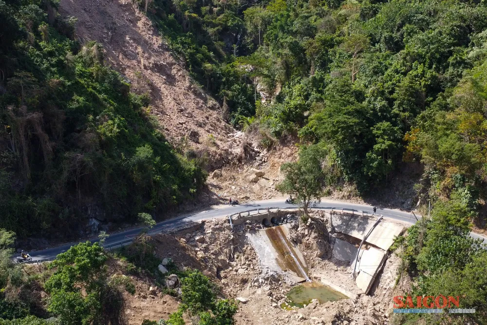 Đèo Khánh Sơn 5.jpg