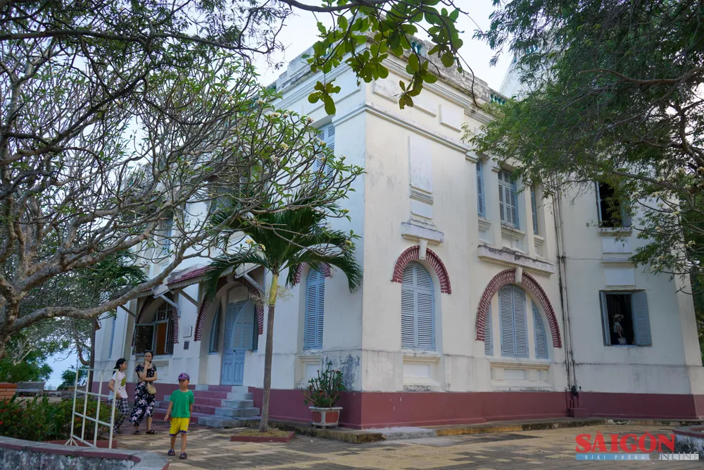 LẦU BẢO ĐẠI 14.jpg