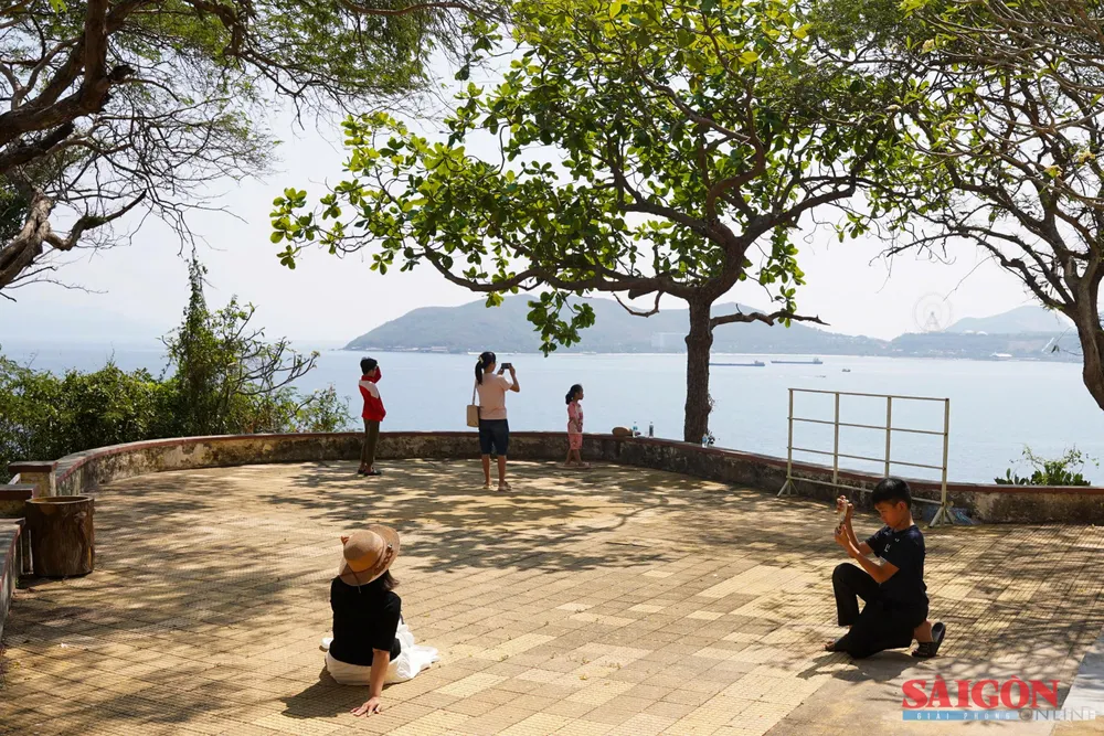 LẦU BẢO ĐẠI 18.jpg