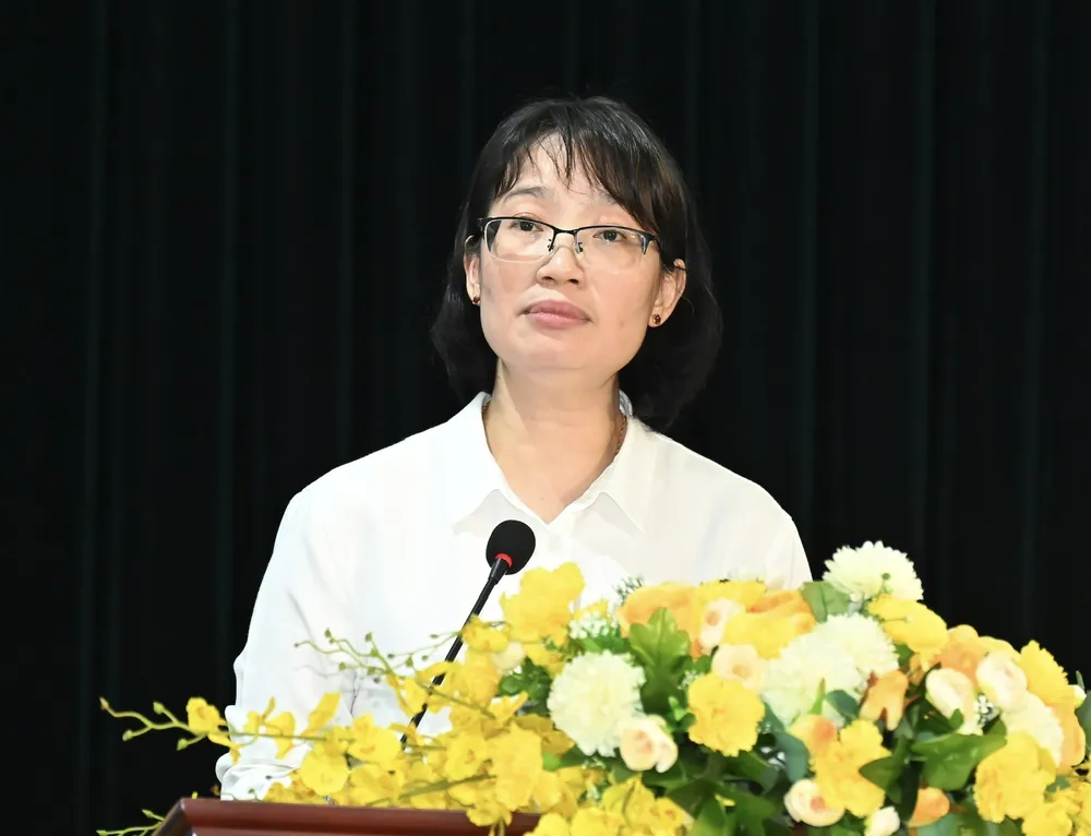 Bà Diệu Thúy.jpg