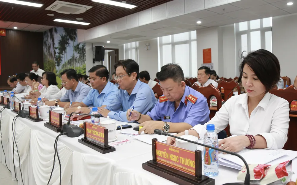 Đại biểu dự.jpg