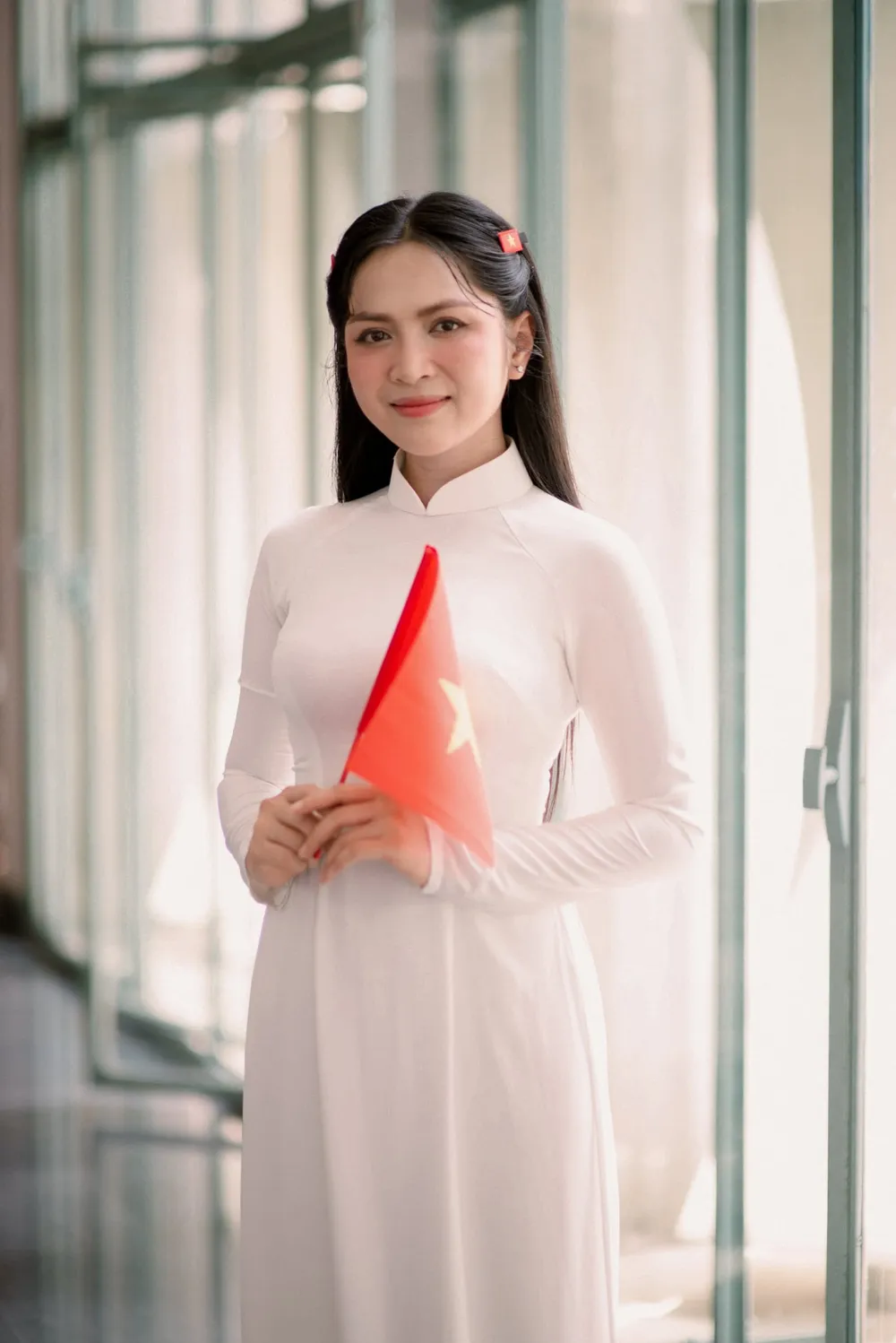 Ca sĩ Nguyễn Duyên Quỳnh.jpg