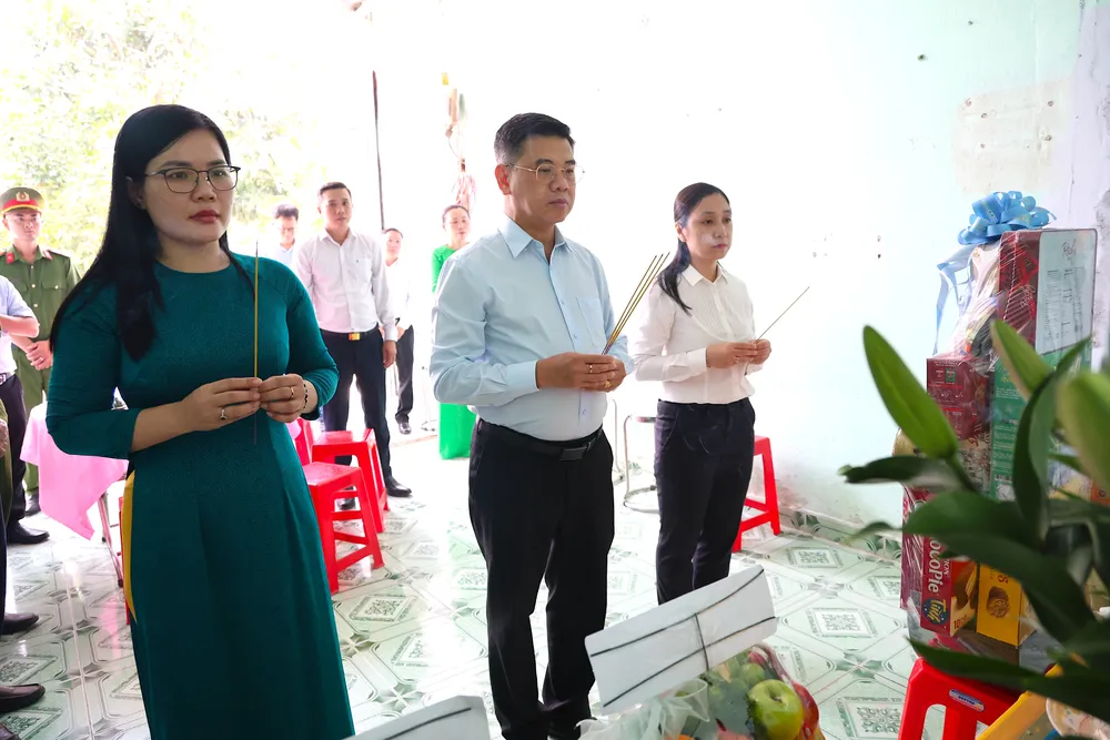 anh_lethoa_h1.JPG
