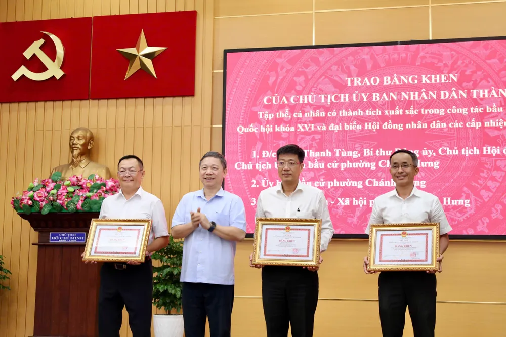 1104968375330902832 (1).jpg