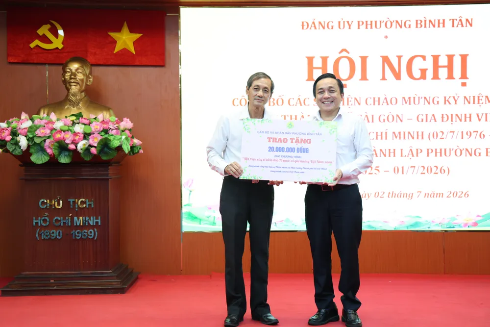 anh_lethoa_sukienBT_h3.JPG