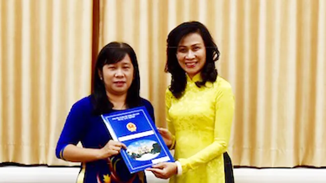 TPHCM trao quyết định bổ nhiệm nhân sự 3 đơn vị ảnh 2