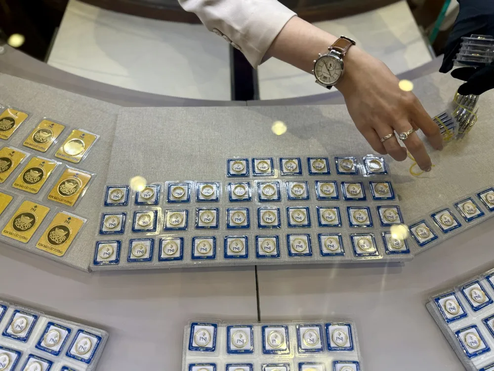 Giá vàng trong nước sáng cuối tuần tăng 1 triệu đồng/lượng