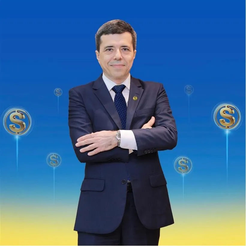 CEO Sacombank.jpg