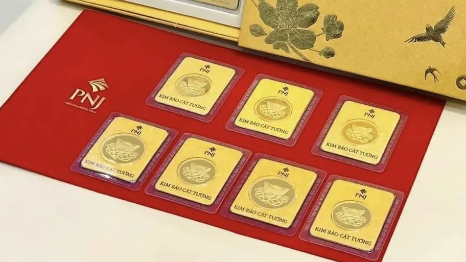 Giá vàng trong nước sáng nay, ngày 1-8, giảm mạnh. Ảnh: NHUNG NGUYỄN
