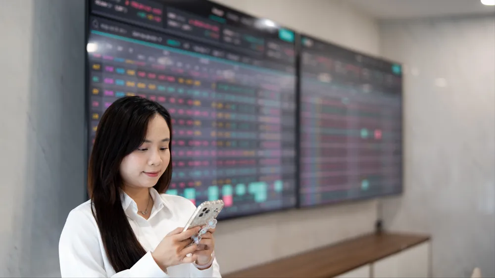 Thanh khoản thị trường giảm mạnh trước thềm công bố danh mục của FTSE Russell. Ảnh: NHUNG NGUYỄN