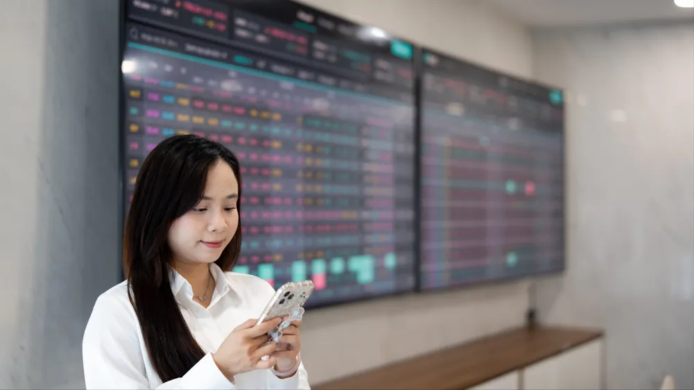 Giao dịch tại Công ty Chứng khoán Kafi. Ảnh: NHUNG NGUYỄN