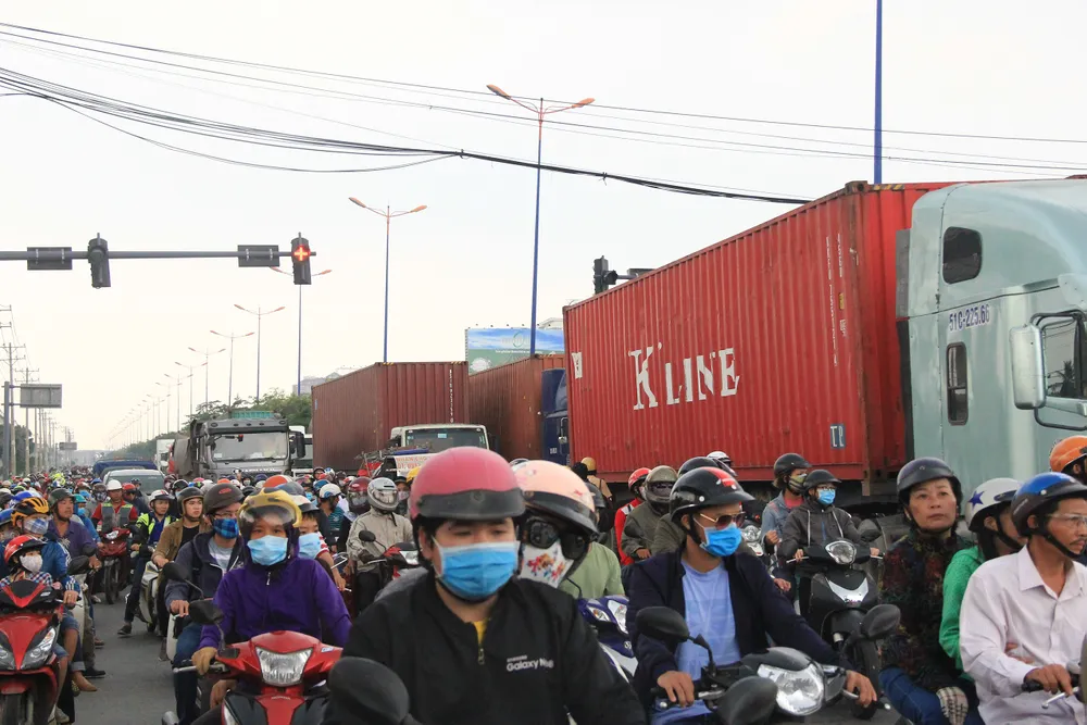 Va chạm với xe ben khiến 1 người tử vong ảnh 1