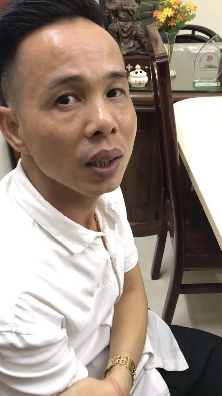 Bắt một ổ đánh bạc qua mạng tại quán cà phê ảnh 1