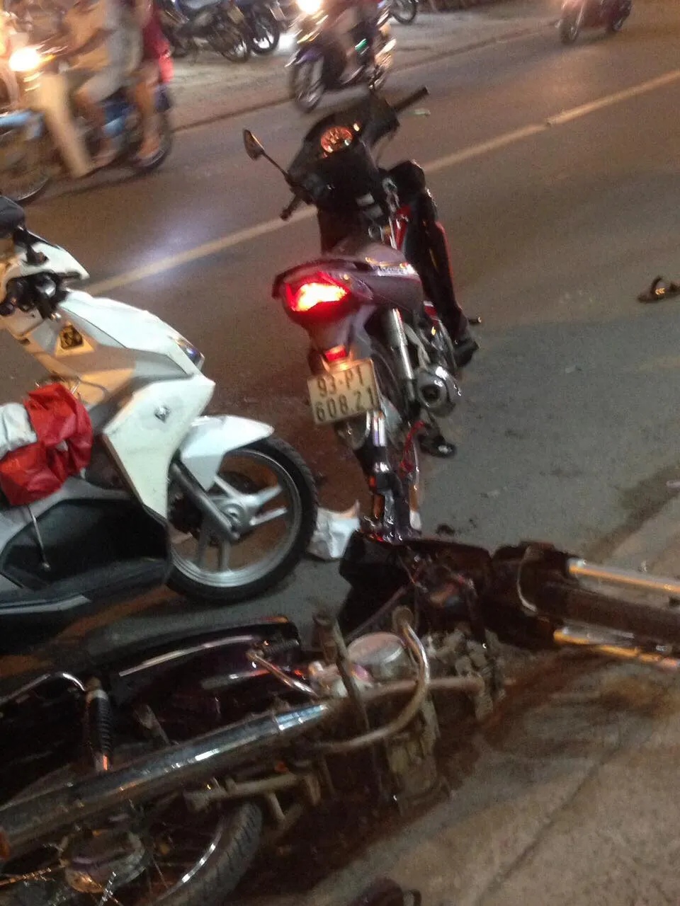 Truy đuổi kẻ cướp, 2 nam thanh niên bị đâm trọng thương ảnh 3