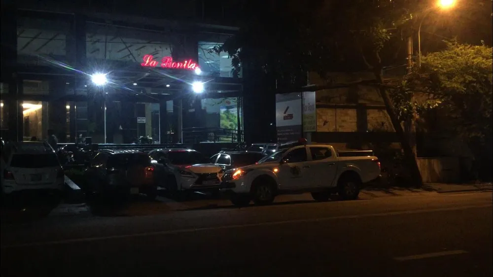 Công an có mặt hiện trường. Ảnh: ĐAN NGUYÊN 