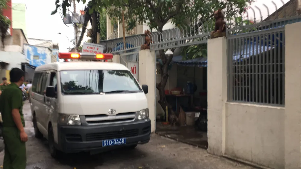 Vụ hai cha con nghi bị sát hại tại nhà: Cha giết con rồi tự sát? ảnh 1