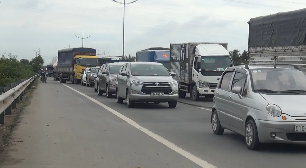 Va chạm với xe container, 1 người tử vong ảnh 3