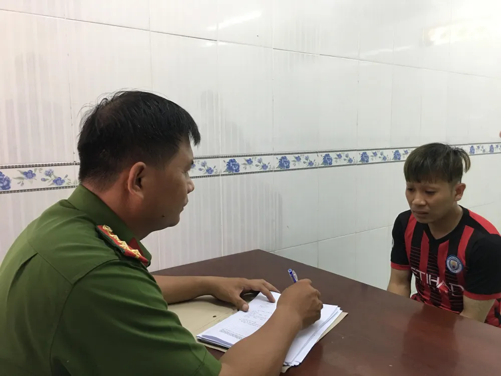 Nam thanh niên sắp lấy vợ đi tù vì “yêu” bé gái 10 tuổi ảnh 1