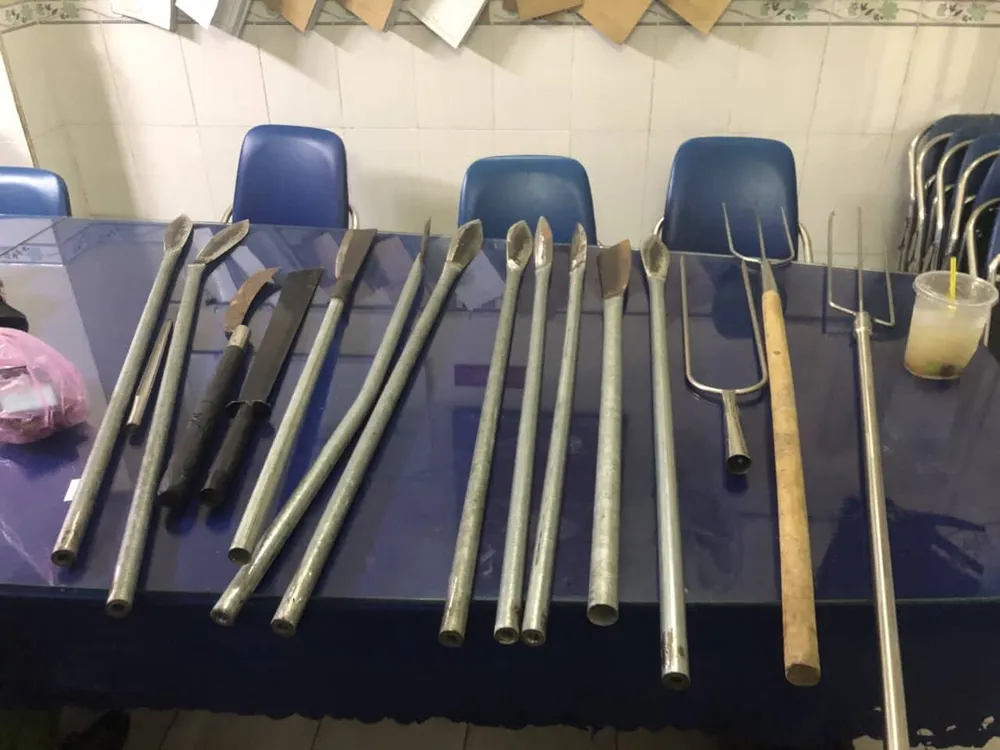 Bắt tạm giam 6 đối tượng trong vụ hỗn chiến trên cầu Nhị Thiên Đường ảnh 1