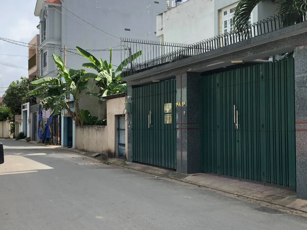 Công an tìm được tài xế, tạm giữ xe biển xanh 80B hú còi  inh ỏi trên đường phố ảnh 4