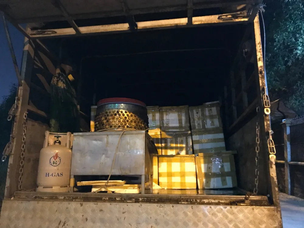 Phát hiện 3 tấn chim cút bốc mùi hôi thối không rõ nguồn gốc ảnh 4