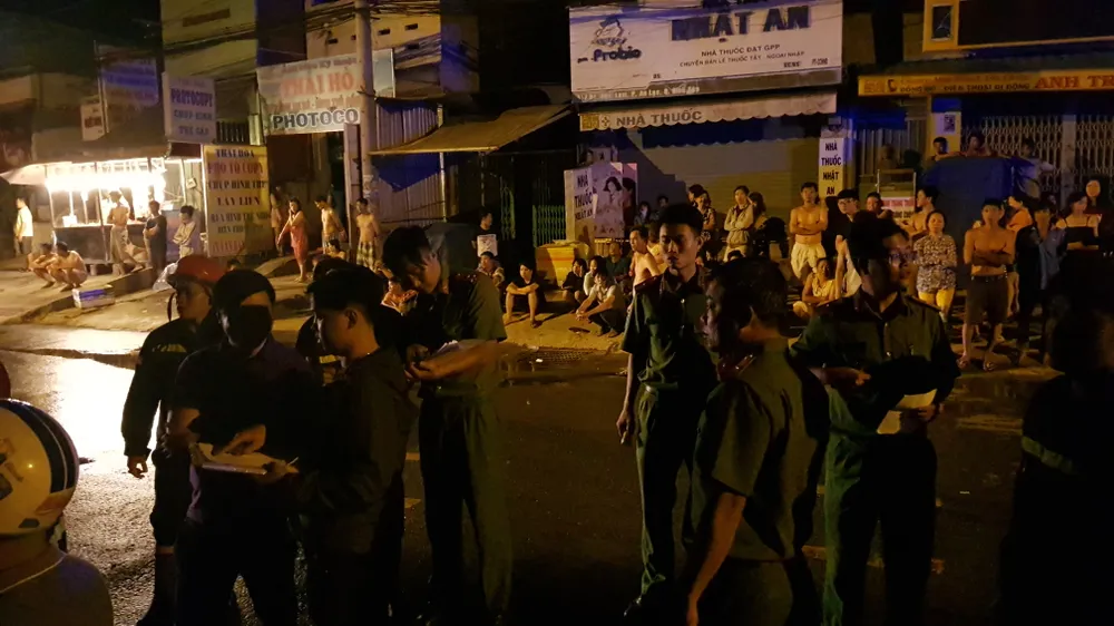 Cháy dãy trọ, một nữ công nhân tử vong ảnh 17