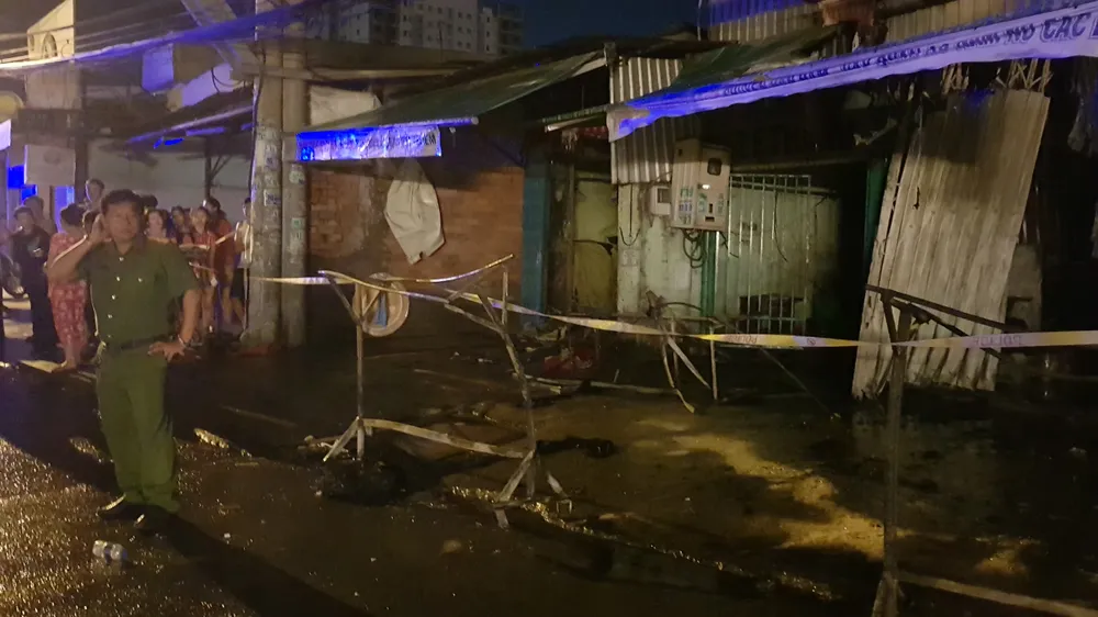 Cháy dãy trọ, một nữ công nhân tử vong ảnh 1