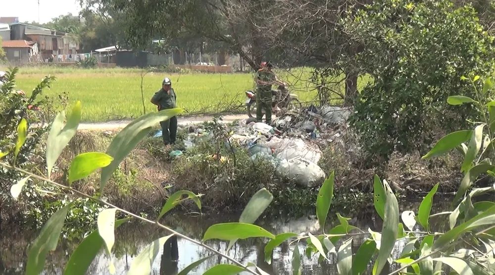 Tài xế Grab nghi bị giết, cướp tài sản tại huyện Bình Chánh ảnh 1