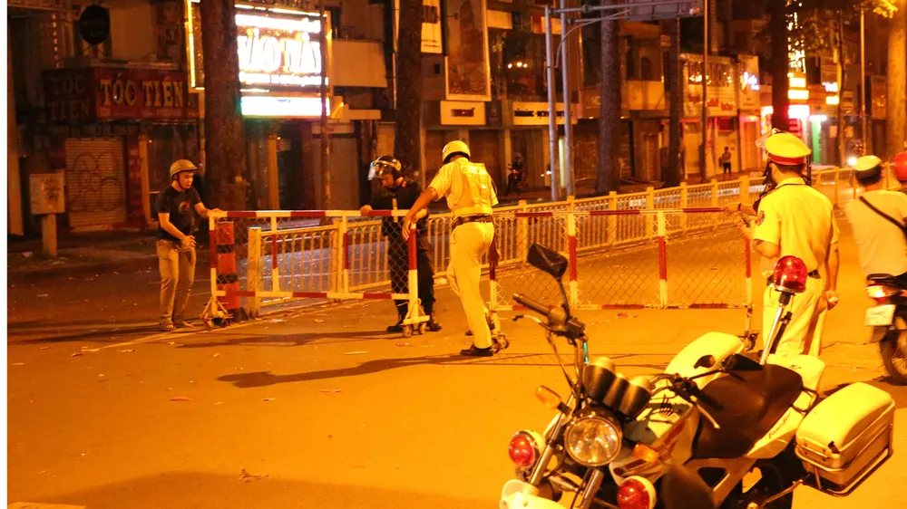 “Đi bão” sau trận đấu Việt Nam - Mailaysia, 84 trường hợp bị xử phạt ảnh 10