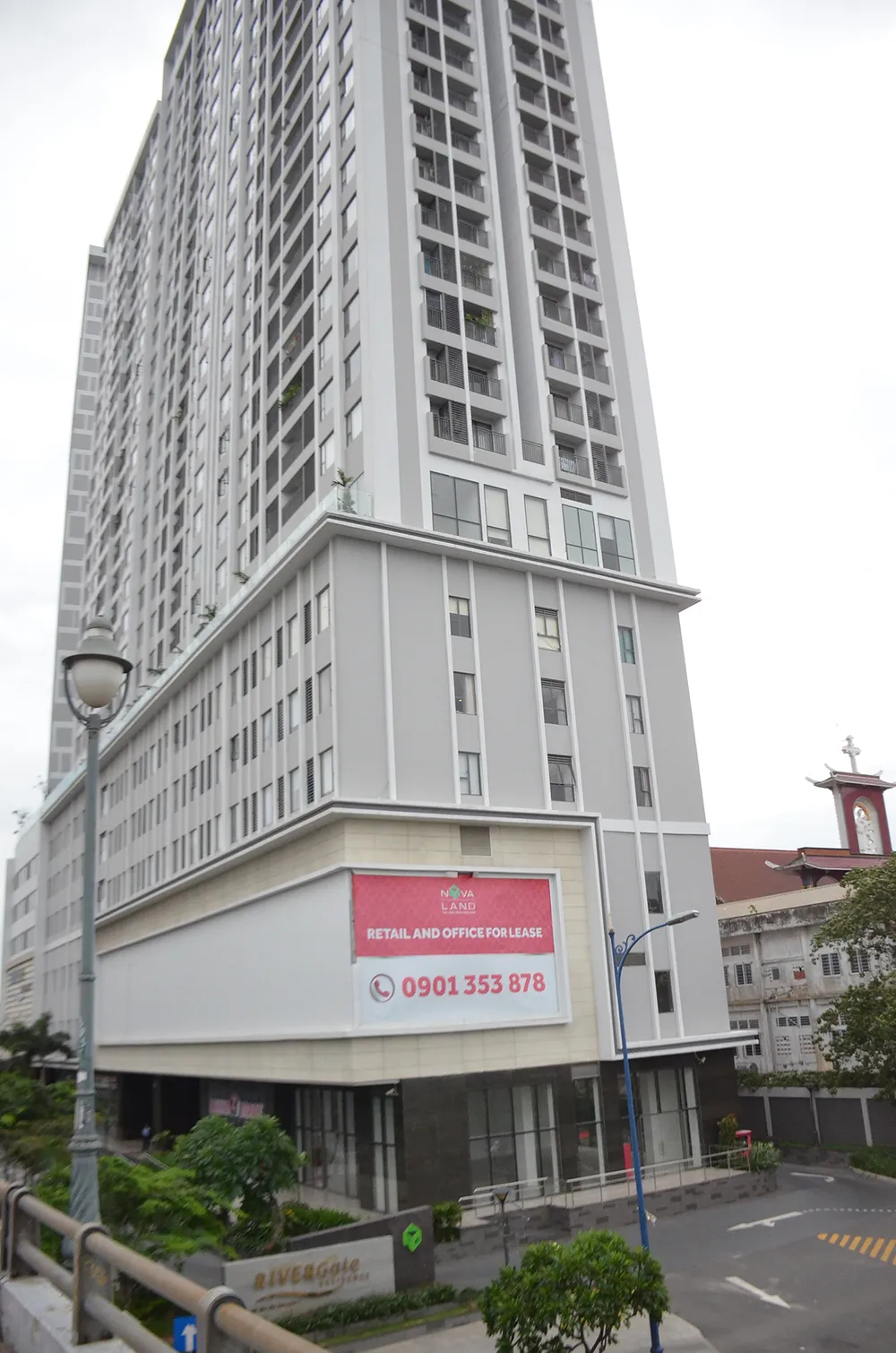  Cháu bé người nước ngoài tử vong bất thường ở chung cư River Gate ảnh 1