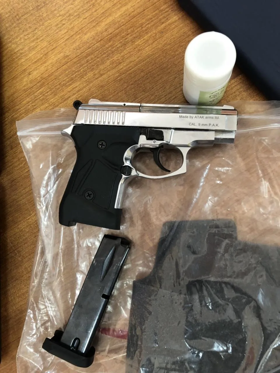  Bắt băng nhóm chuyên dụ đàn ông vào khách sạn mua dâm để trộm cắp tài sản ảnh 2