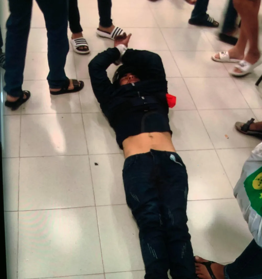 Vụ nghịch tử chém chết 4 người: Do bị ngăn cản tình cảm ảnh 3