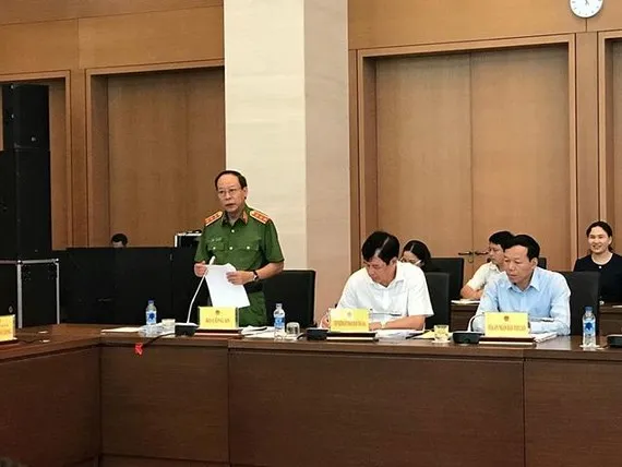 Vẫn chưa khởi tố vụ ông Nguyễn Hữu Linh sàm sỡ bé gái trong thang máy ảnh 3