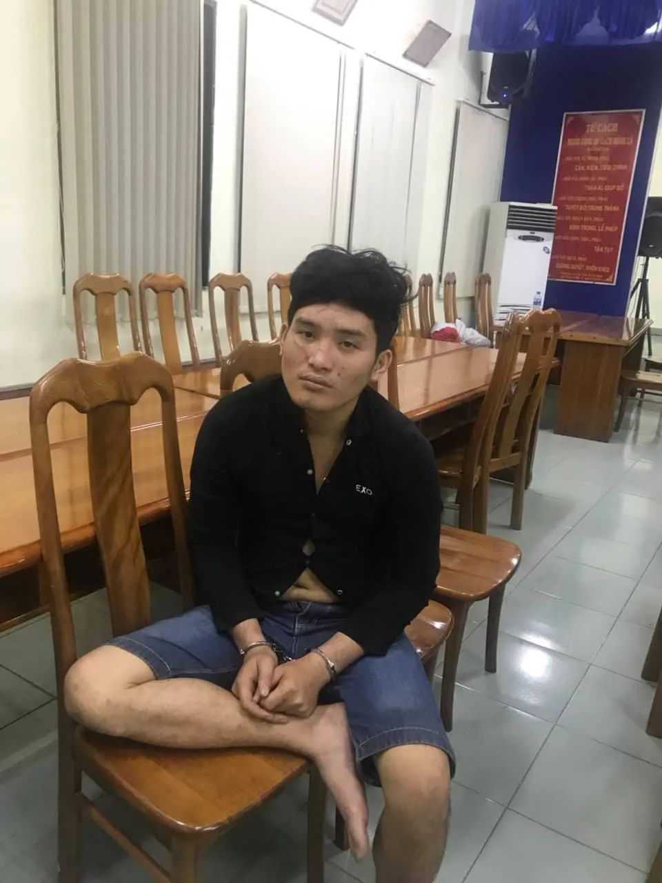 Bắt băng nhóm chuyên dụ đàn ông vào khách sạn mua dâm, trộm hơn 1 tỷ đồng ảnh 3