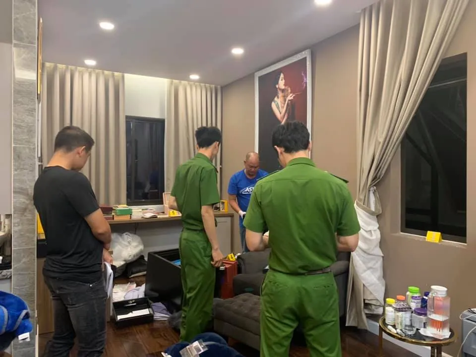  Bắt kẻ trộm “viếng” biệt thự của nữ ca sĩ  ảnh 1