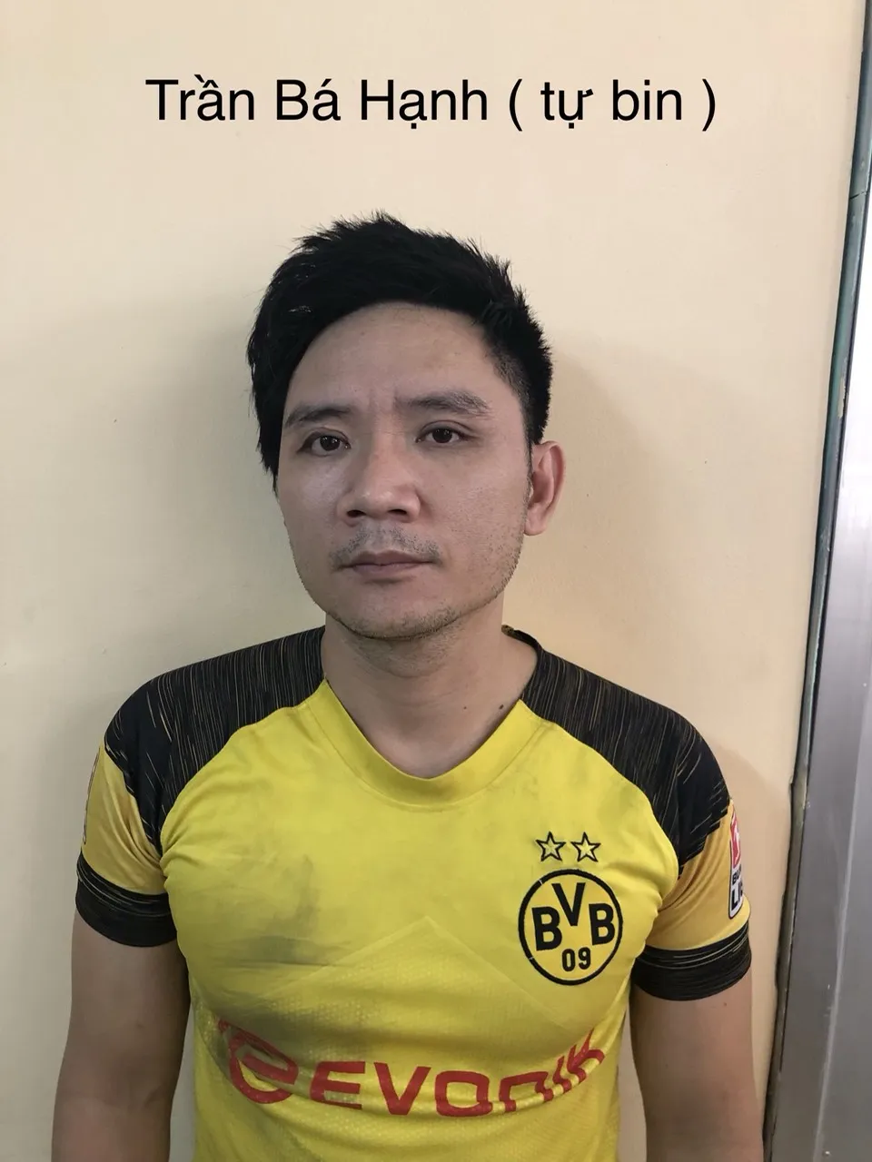 Tạm giữ chủ quán bar 030X8 cùng 15 đối tượng  ảnh 7