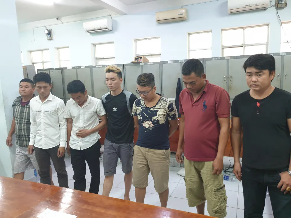 Bắt nam thanh niên trộm thùng container nguyên liệu trị giá hơn 1 tỷ đồng ảnh 1